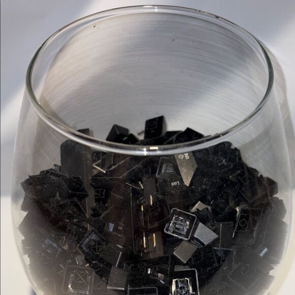 Dell Black Keyboard Keycaps - Picture 4 of 7